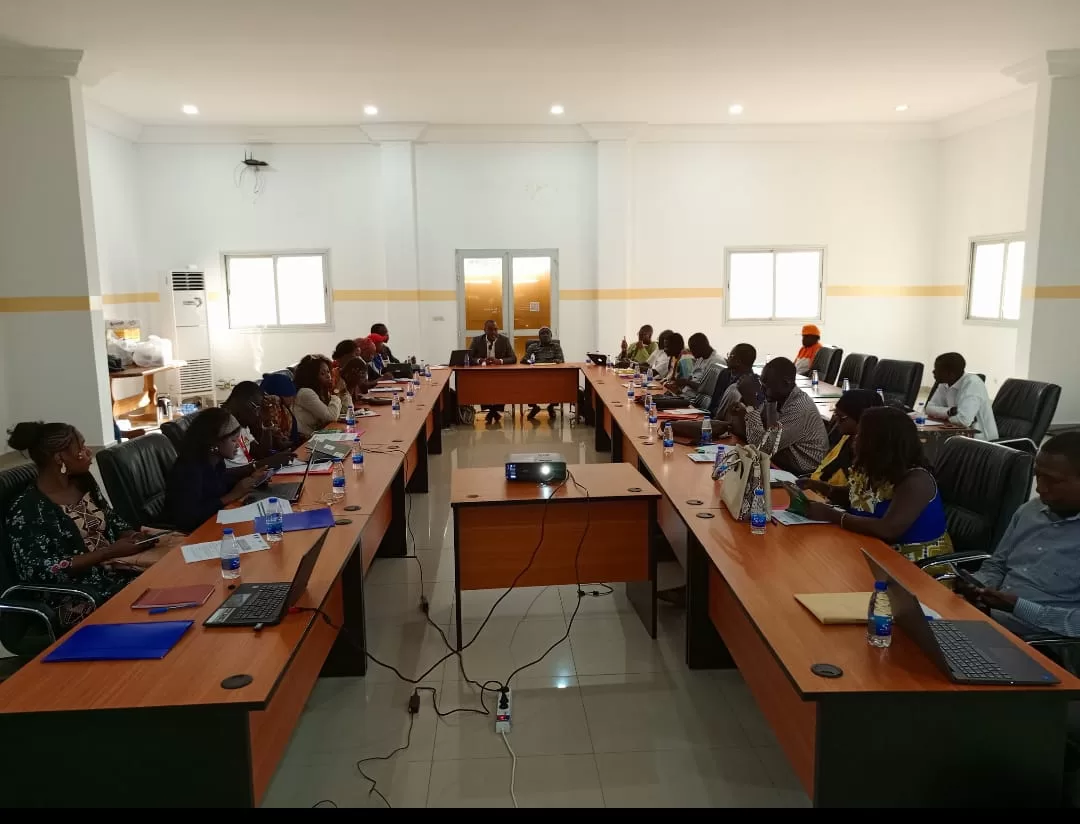 Atelier de partage avec les jeunes sur prise en charge de santé mentale des jeunes Le 22 novembre 2023 au centre psychiatrique de Thiaroye Avec tous jeunes représentants des régions du Sénégal