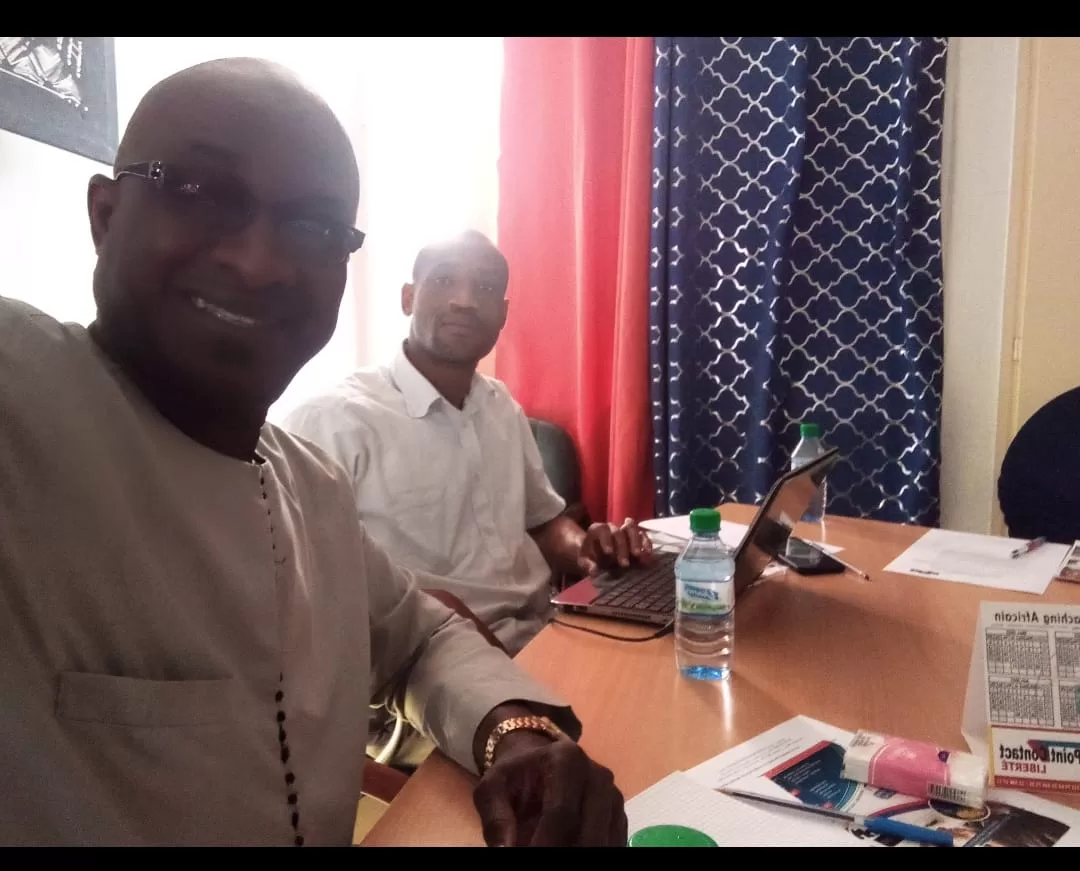 Papis Djiba c com et le Secrétaire général Bacary Sarr